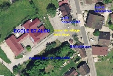 plan de situation en vue avec l'école